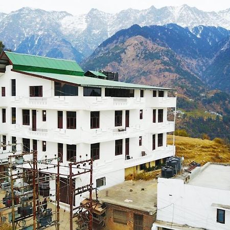 Dlx Stay In Naddi Dharamshala Buitenkant foto