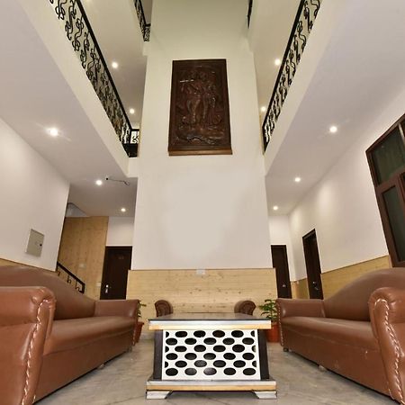 Dlx Stay In Naddi Dharamshala Buitenkant foto