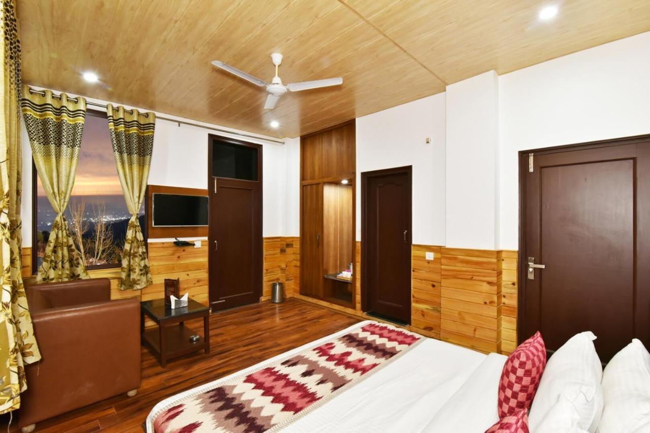 Dlx Stay In Naddi Dharamshala Buitenkant foto